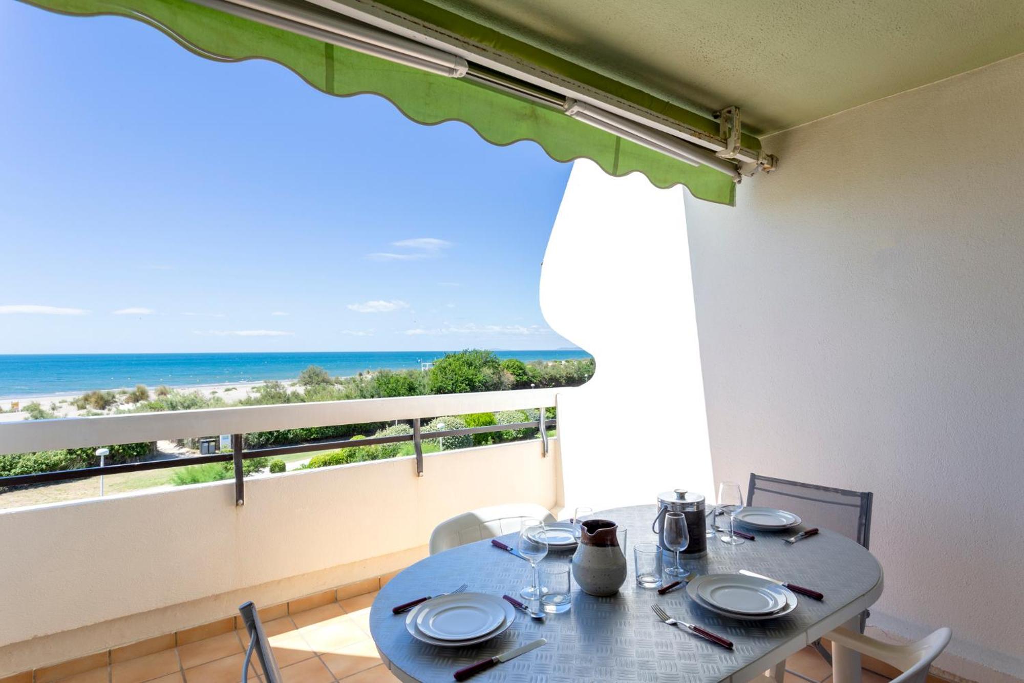 Chez Fabienne - Superbe Appartement Avec Vue Sur La Mer Et Parking Ла-Гранд-Мот Экстерьер фото