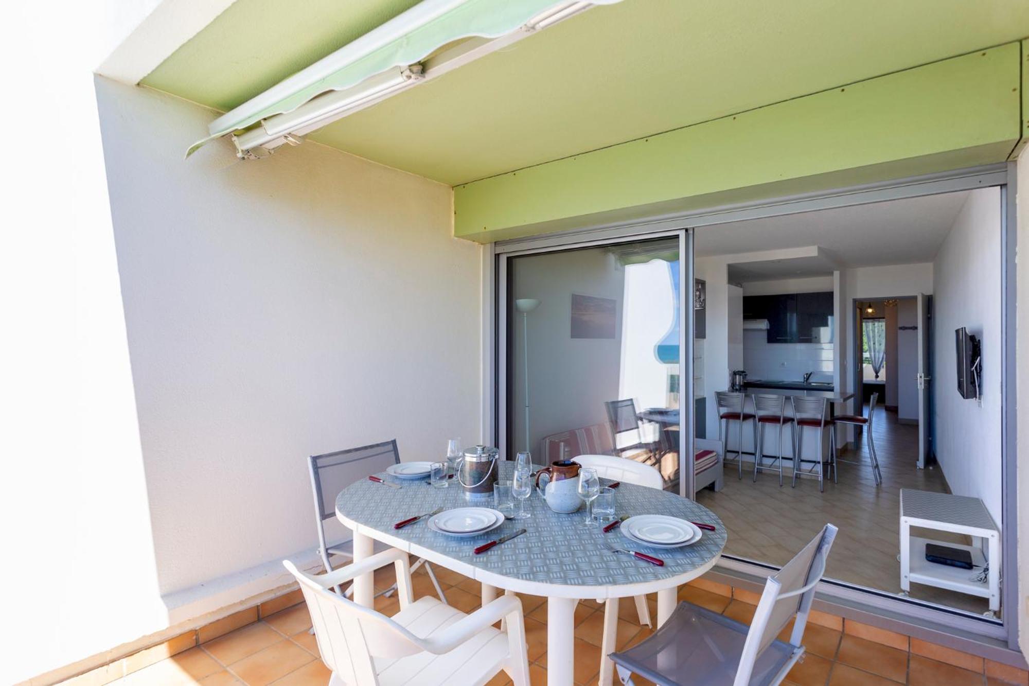 Chez Fabienne - Superbe Appartement Avec Vue Sur La Mer Et Parking Ла-Гранд-Мот Экстерьер фото